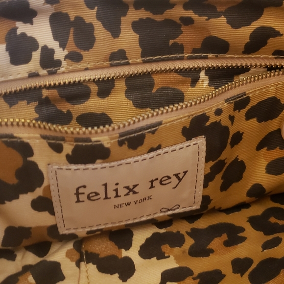 Felix Rey XL Leather Bag - Picture 3 of 5